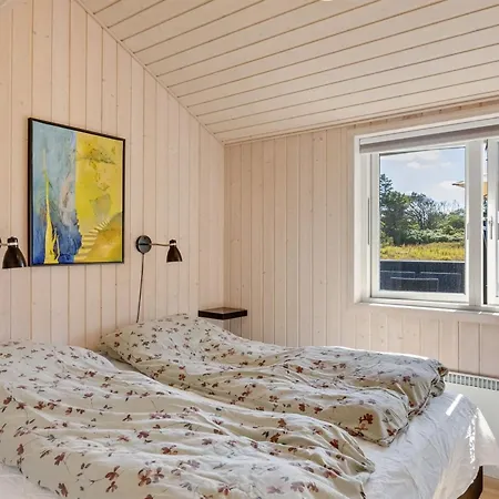 Fokke - 900m From The Sea By Interhome